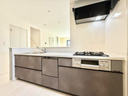 �L�b�`�� �������Ƒ����J��[�߂�A������̂���L�b�`��