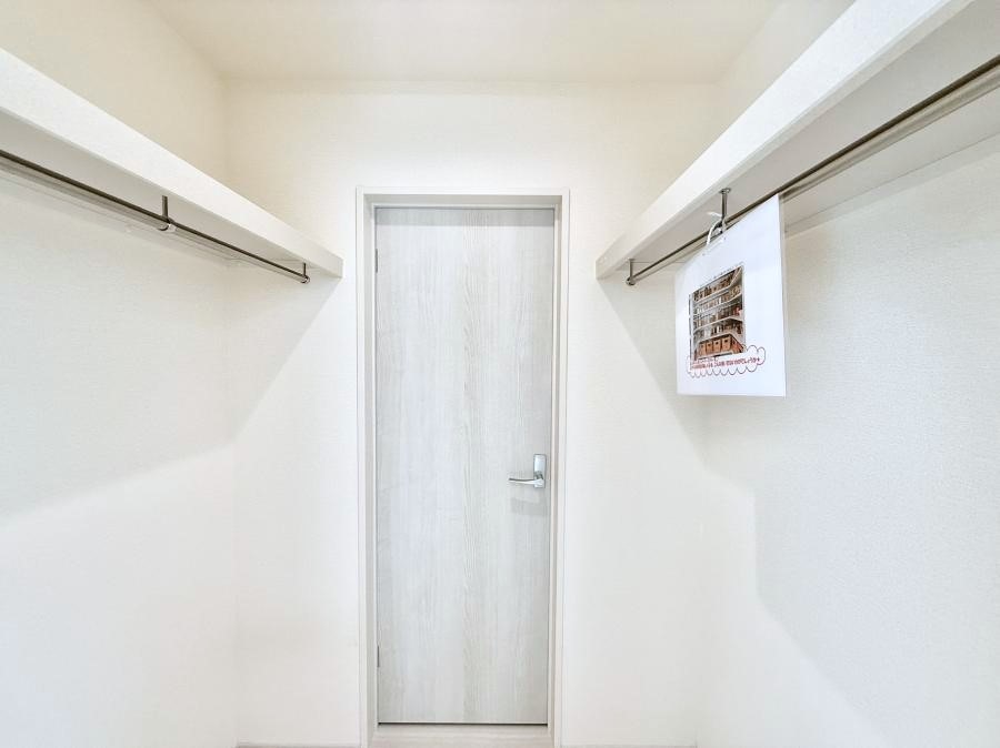 ���[ ����