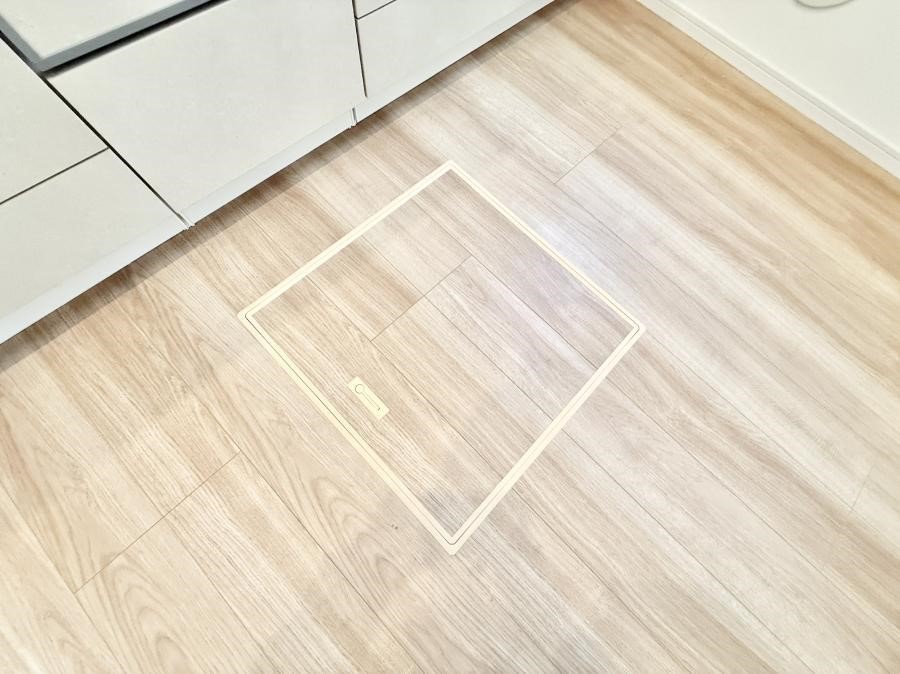 ���̑����� �ݔ����B�ꂽ���[�X�y�[�X�ŉƑS�̂��X�b�L��