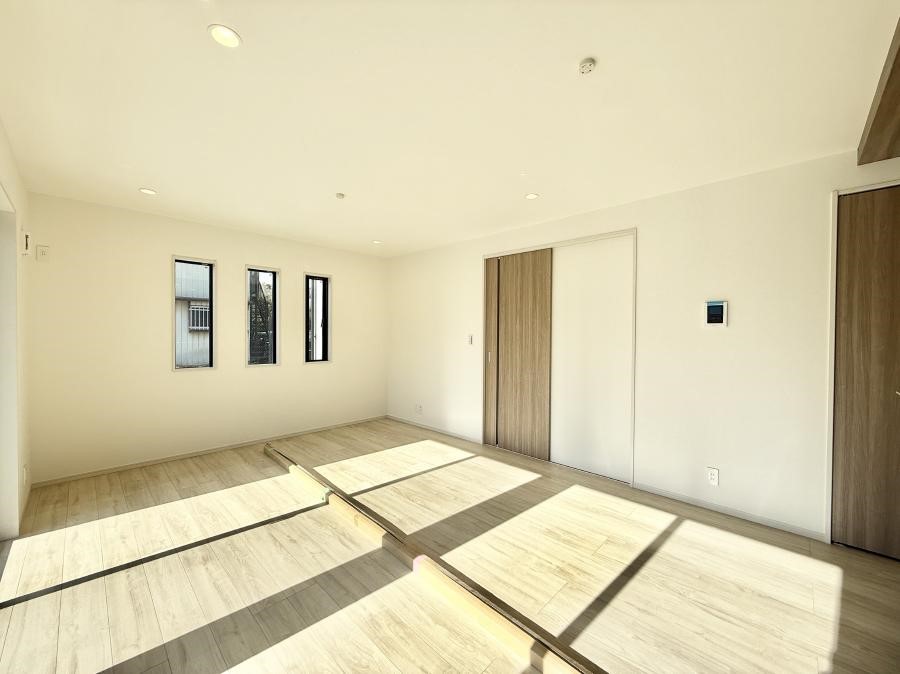 ���r���O ���������ƕ���������A�����b�N�X�ł�����