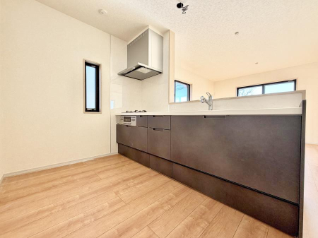 �L�b�`�� ���������y���݂ƐH�ׂ�K����͂���L�b�`��