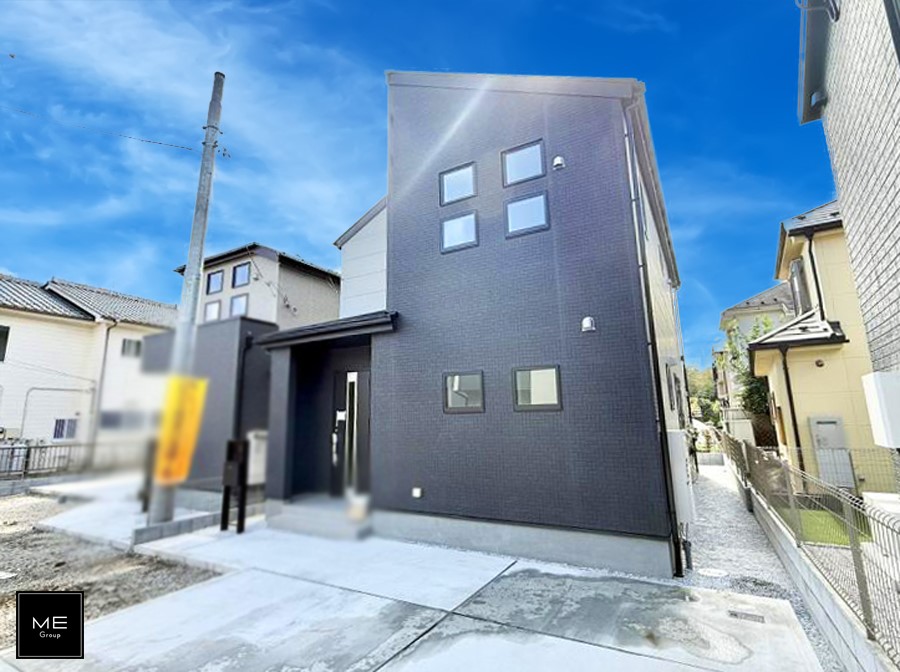 nOώʐ^ OρV炵n܂ꏊŁAƑJ[߂