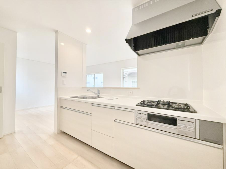 �L�b�`�� �������V���v���Ŕ������S�n�悢���Ԃ𐶂ރL�b�`�����