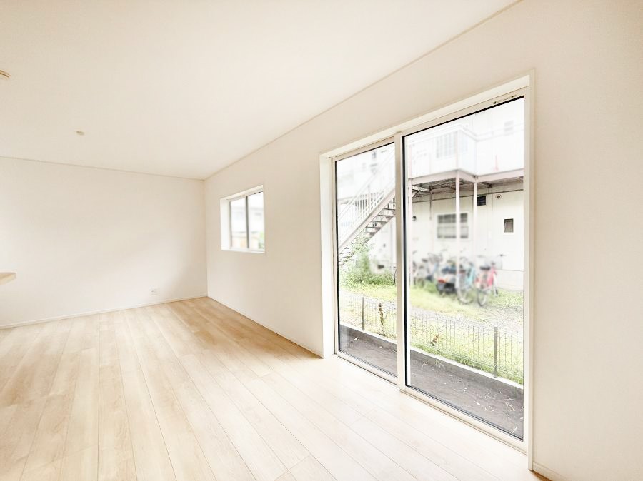 ���̑����� �������Ƒ��̏Ί炪���ӂ��A���났�̋��