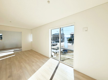 ���r���O �����������������Ɠ��ʂɂ���A�e���̋��