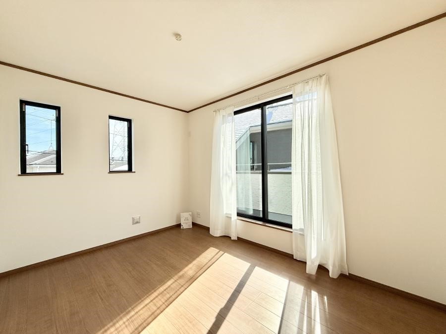 �Q�� �������Ƌ�����܂��z�u����΍L�X�Ƃ�����Ԃ��g�������₷���A�����b�N�X�������Ԃ��߂����܂�