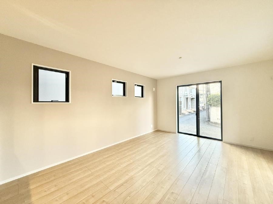 ���̑����� �������Ƒ��̏Ί炪���ӂ��A���났�̋��