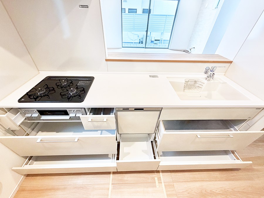 �L�b�`�� �������A�C�f�A�L����A�N���G�C�e�B�u�ȗ������