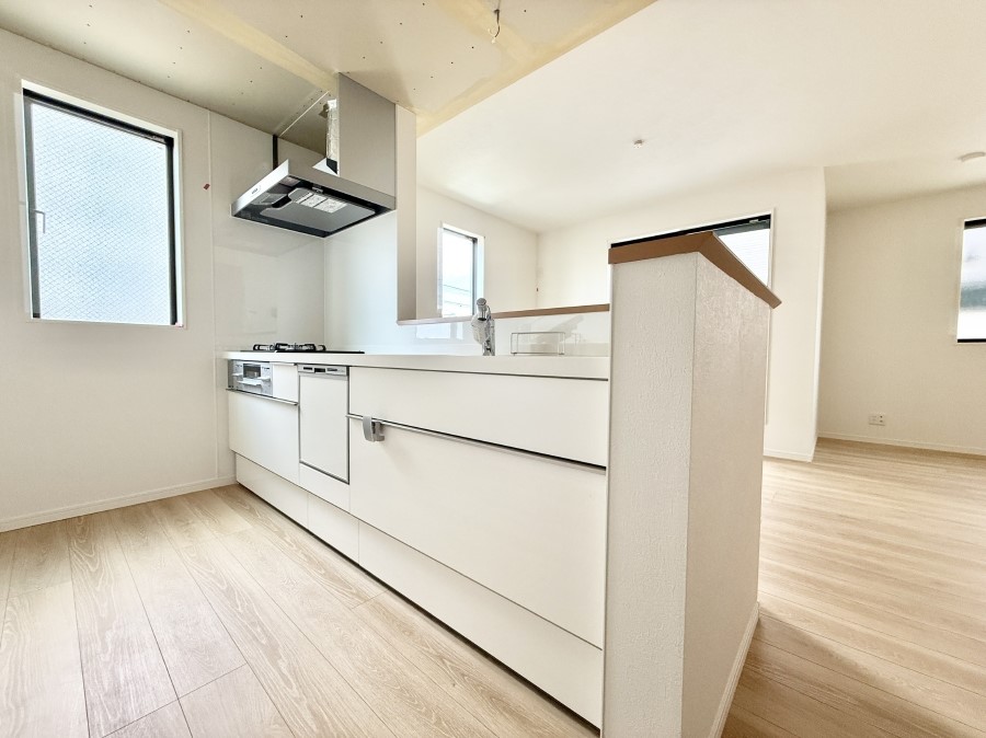 �L�b�`�� �������Ƒ��ƂȂ���A�R�~���j�P�[�V�����̏�