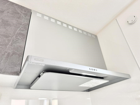 ���̑����� �ݔ����������̏��C����������C��ɗU������A�����I�ɔr�����ł��܂��B