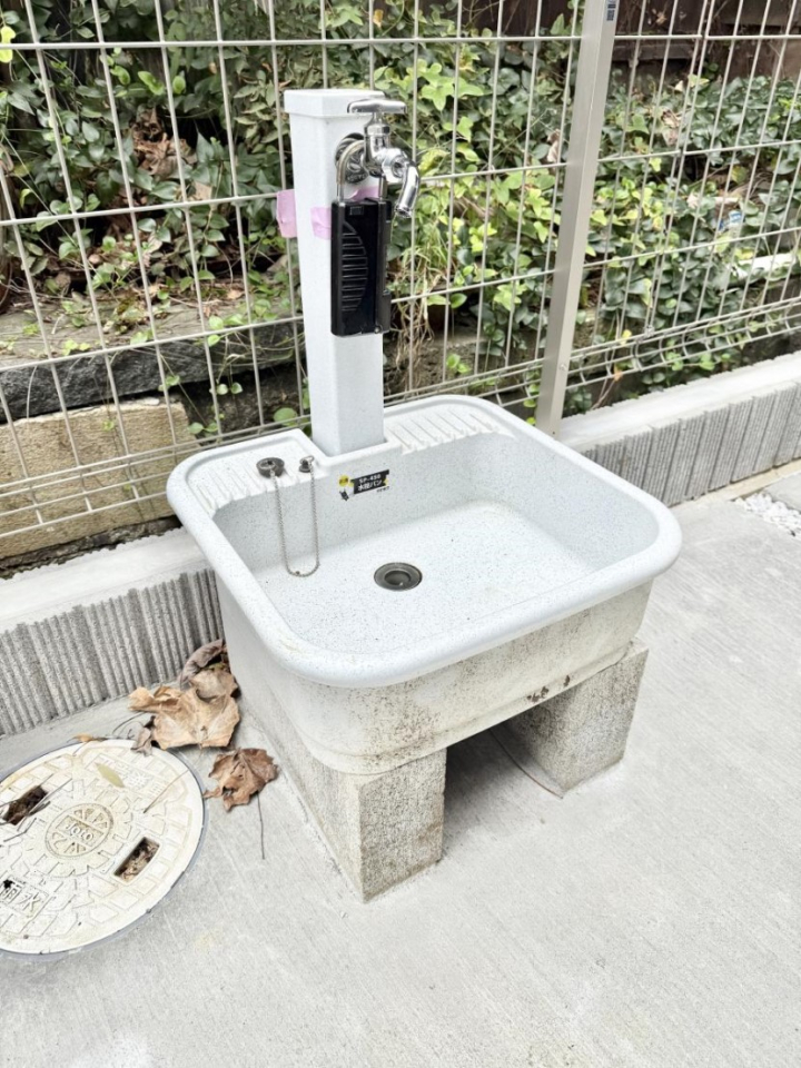 nOώʐ^ OρV炵n܂ꏊŁAƑJ[߂