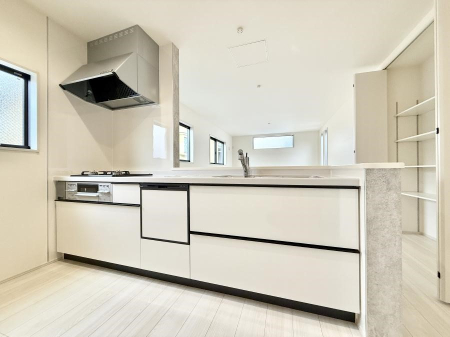 �L�b�`�� ����