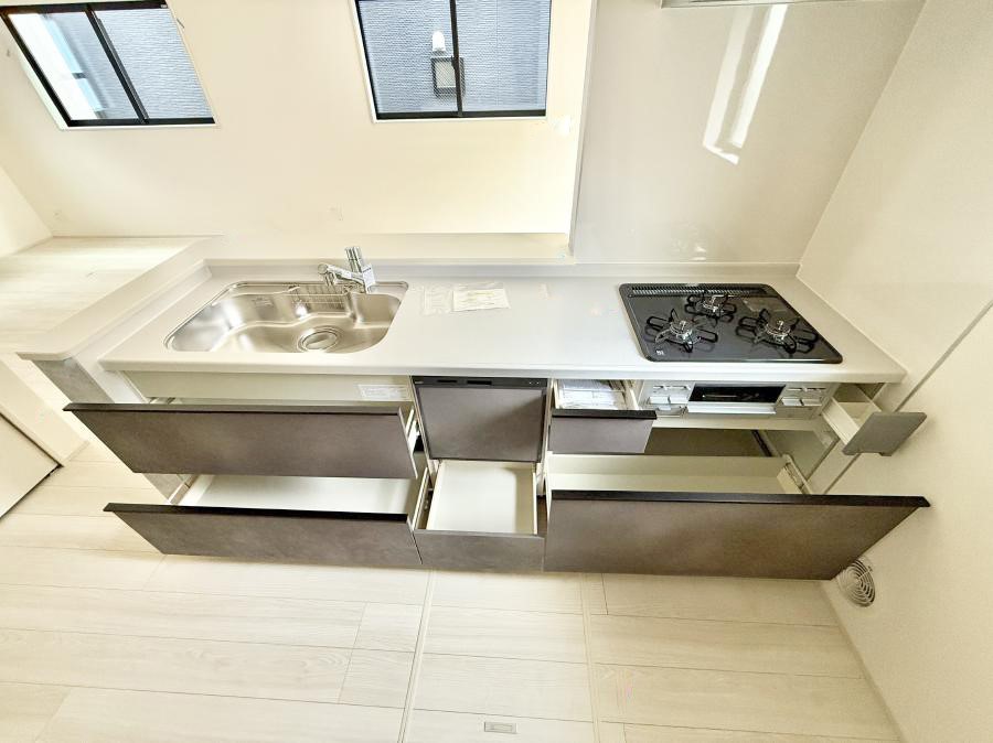 �L�b�`�� ����