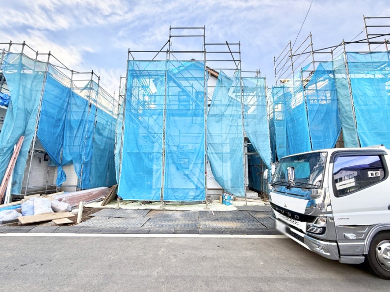 nOώʐ^ OρV炵n܂ꏊŁAƑJ[߂