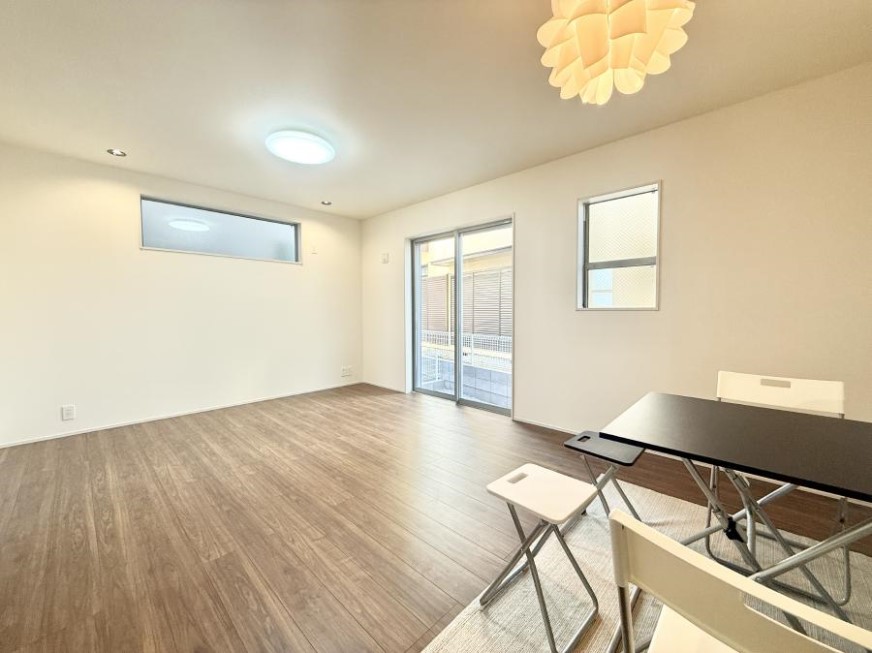 rO Cɓ̏ꏊŁÂтƂԂ