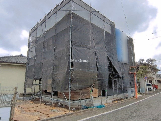 ���n�O�ώʐ^ �O�ρ��V������炵���n�܂�ꏊ�ŁA�Ƒ����J��[�߂�