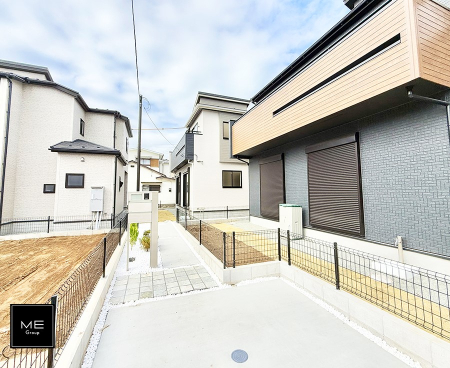 nOώʐ^ OρV炵n܂ꏊŁAƑJ[߂