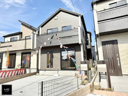 nOώʐ^ OρV炵n܂ꏊŁAƑJ[߂