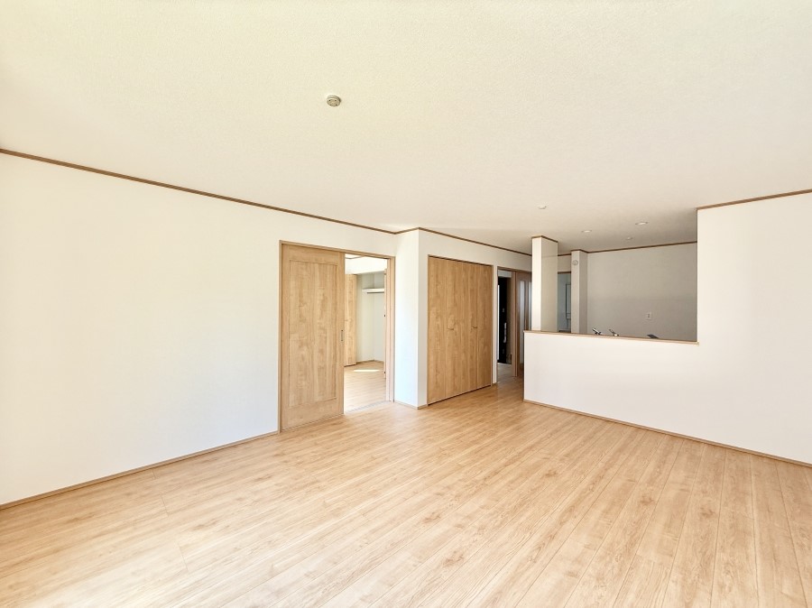 rO 났ƏΊ炪W܂AS܂郊rO