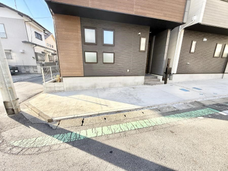  �O�ρ����K�Ȓ��ԃX�y�[�X�ň��S