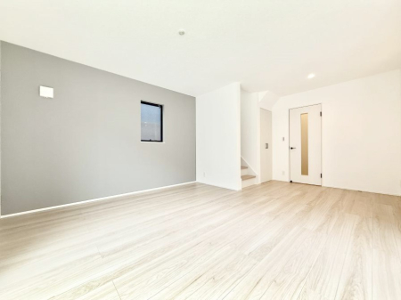 ���r���O ���������C�ɓ���̏ꏊ�ŁA�̂�т�Ƃ������Ԃ�