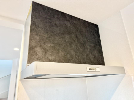 ���̑����� �ݔ����������̏��C����������C��ɗU������A�����I�ɔr�����ł��܂��B