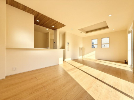 rO 났ƏΊ炪W܂AS܂郊rO