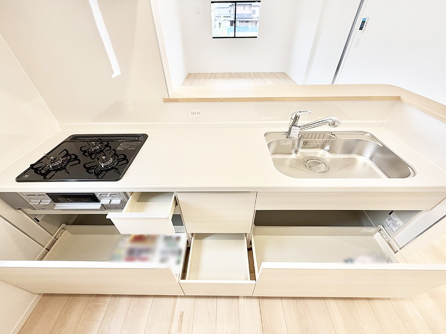 �L�b�`�� �������Ƒ����J��[�߂�A������̂���L�b�`��