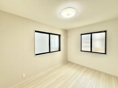 q ̍D݂ɍ킹CeA𐮂₷𔽉fłꏊł