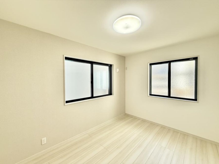 q ̍D݂ɍ킹CeA𐮂₷𔽉fłꏊł