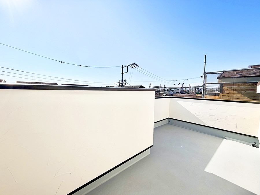 �o���R�j�[ ������ �G�߂̈ڂ낢����������J���I�ȋ�Ԃł�