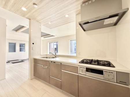 �L�b�`�� �������V���v���Ŕ������S�n�悢���Ԃ𐶂ރL�b�`�����