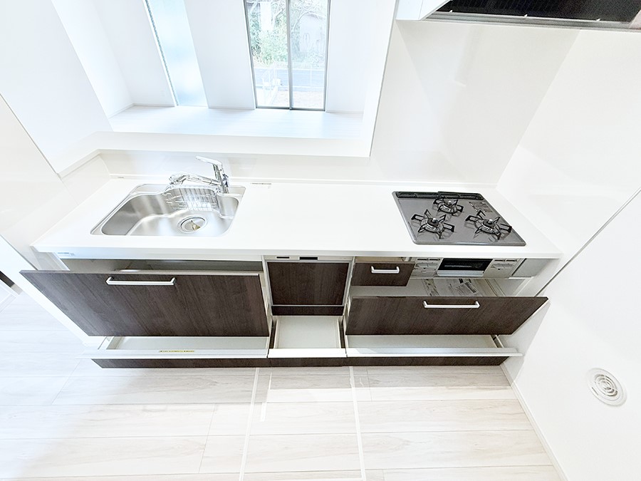 �L�b�`�� ����