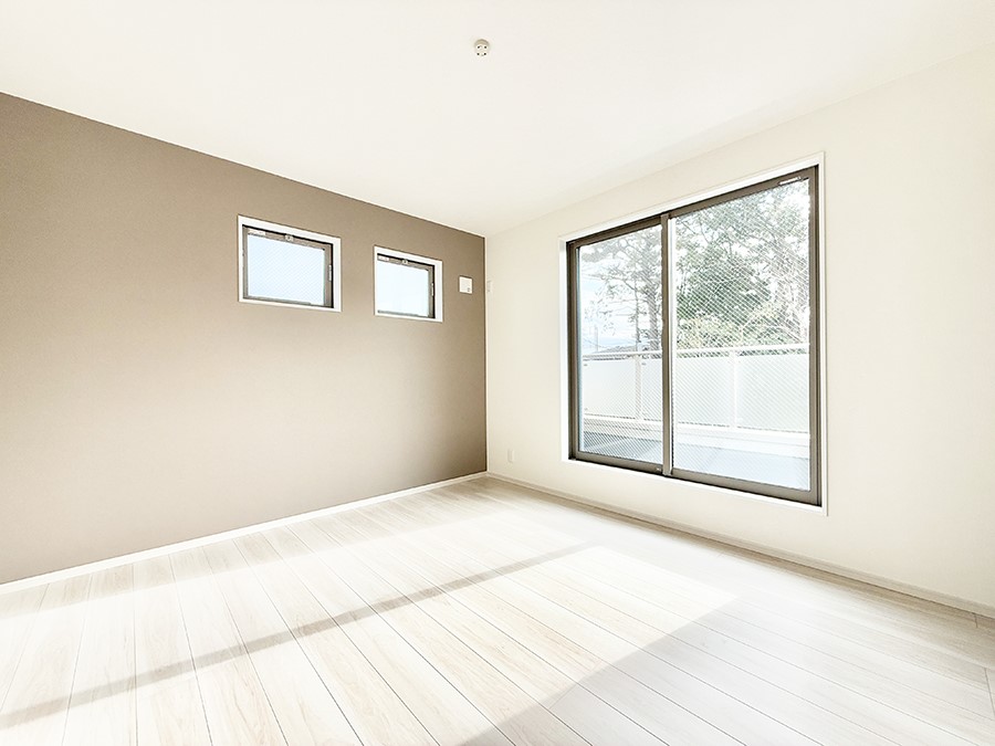 �q������ ����