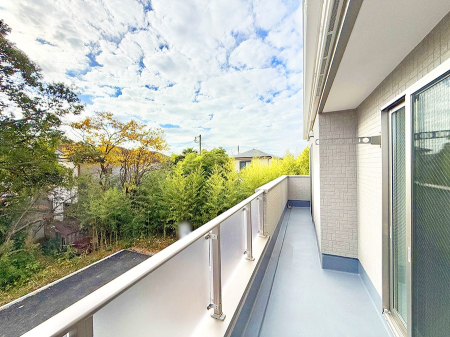 �o���R�j�[ ����