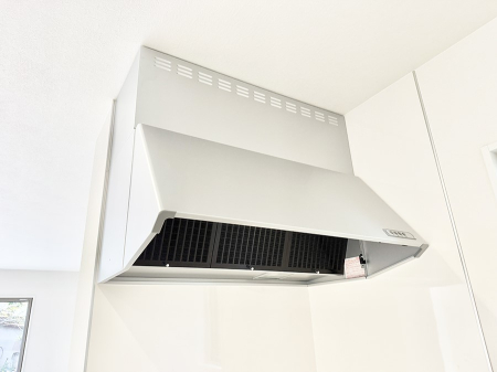 ���̑����� �ݔ����������̏��C����������C��ɗU������A�����I�ɔr�����ł��܂��B