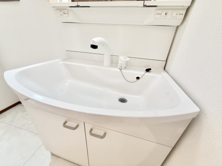 ̑ ݔ􂢂􂤎KɎg֗ȃV[