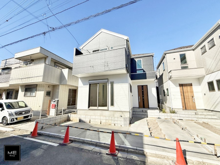 nOώʐ^ OρV炵n܂ꏊŁAƑJ[߂