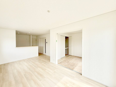 rO 났ƏΊ炪W܂AS܂郊rO