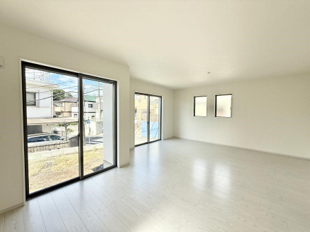 rO VvґA؂ȐlƉ߂Sقǂ