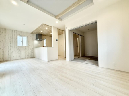 ���r���O �������S���������ꏊ�A�������߂����郊�r���O