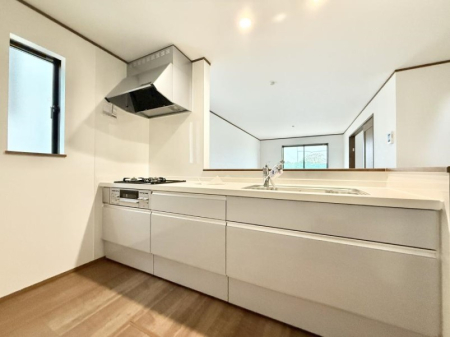 �L�b�`�� �������Ƒ��ƂȂ���A�R�~���j�P�[�V�����̏�