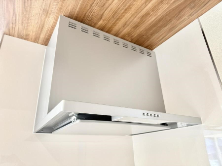 ���̑����� �ݔ����������̏��C����������C��ɗU������A�����I�ɔr�����ł��܂��B