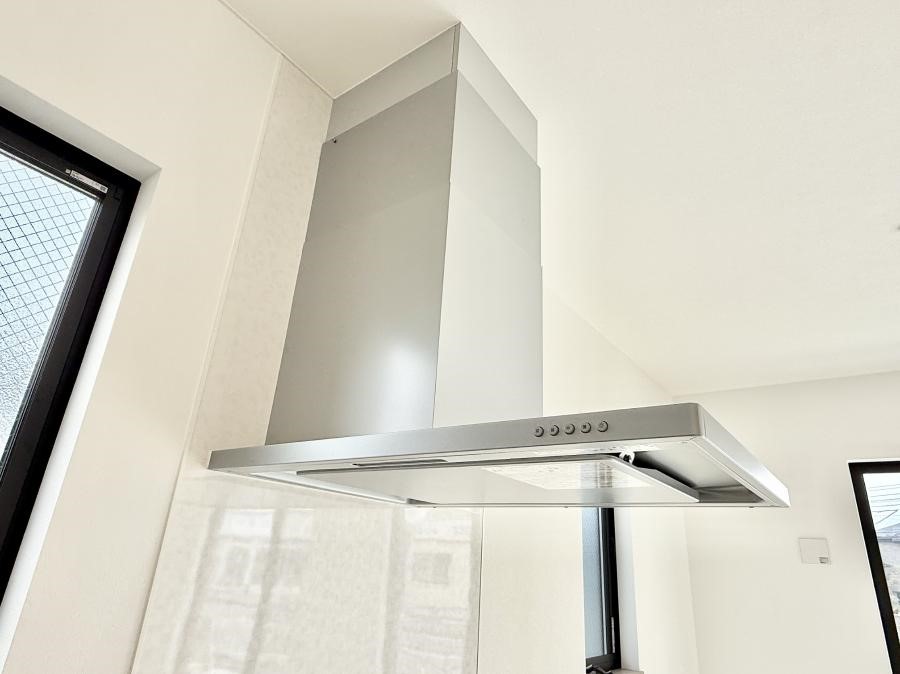 ���̑����� �ݔ����������̏��C����������C��ɗU������A�����I�ɔr�����ł��܂��B