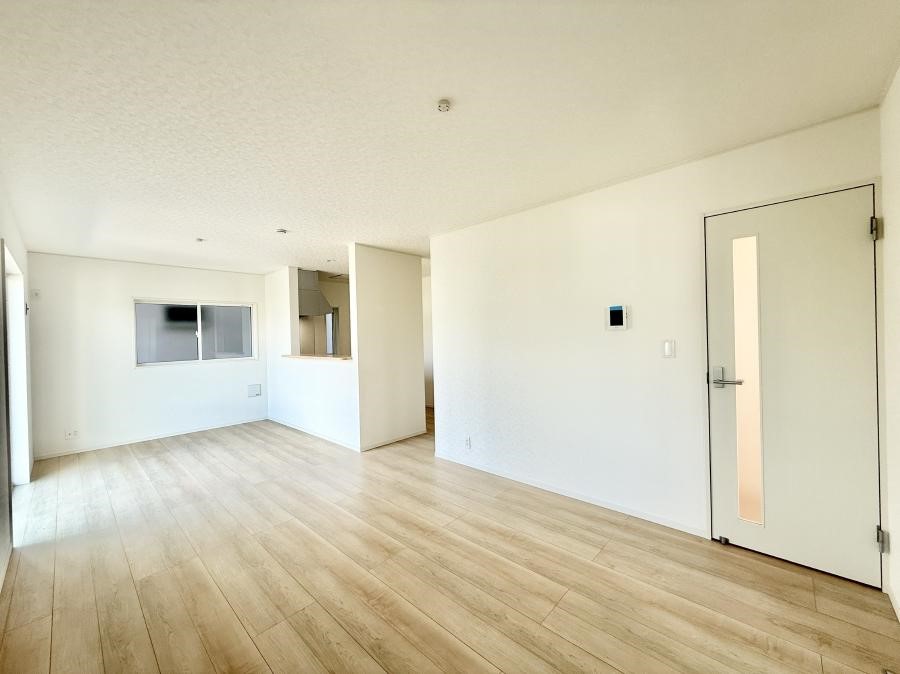 rO 났ƏΊ炪W܂AS܂郊rO