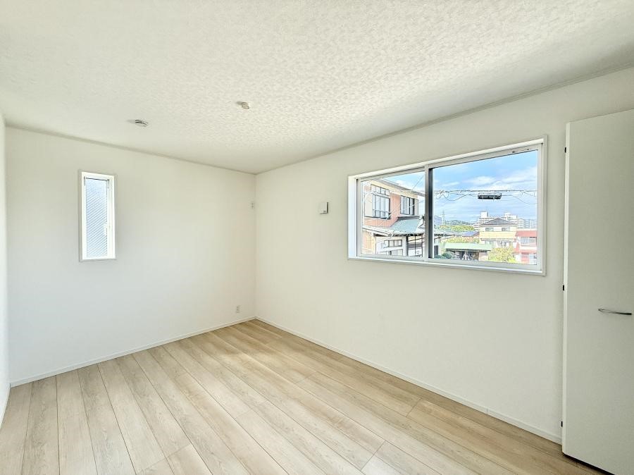 ̑ ̃Xy[X ǂȂɂ邩ƂĂy݂ł