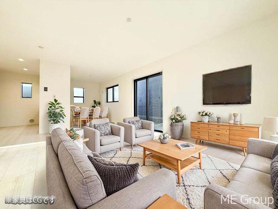 ���r���O ���������S�n�̂����A���z�̃��r���O