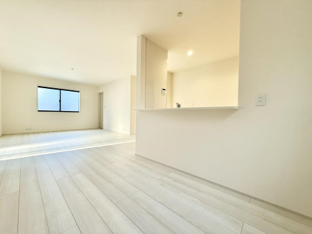 ���r���O ���������R�Ɖ�b�����܂��A�S�n�悢�ЂƂƂ�