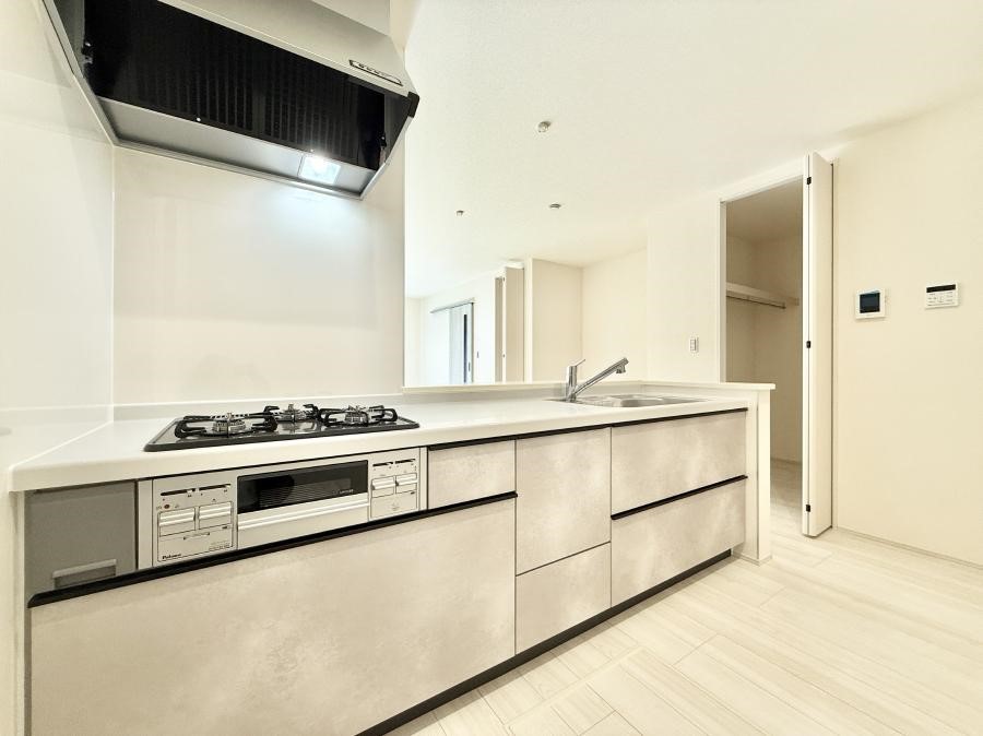 �L�b�`�� �����������������Ɗy�����Ȃ�A���K�ȃL�b�`�����