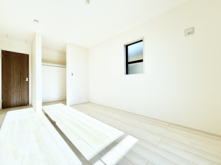 �Q�� �������Ƌ�����܂��z�u����΍L�X�Ƃ�����Ԃ��g�������₷���A�����b�N�X�������Ԃ��߂����܂�